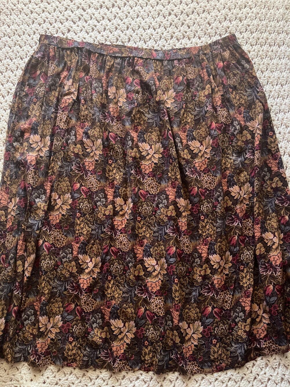 Vintage 90s Fall Floral Skirt Midi Pleated Elastic Waist Rayon Size 3X